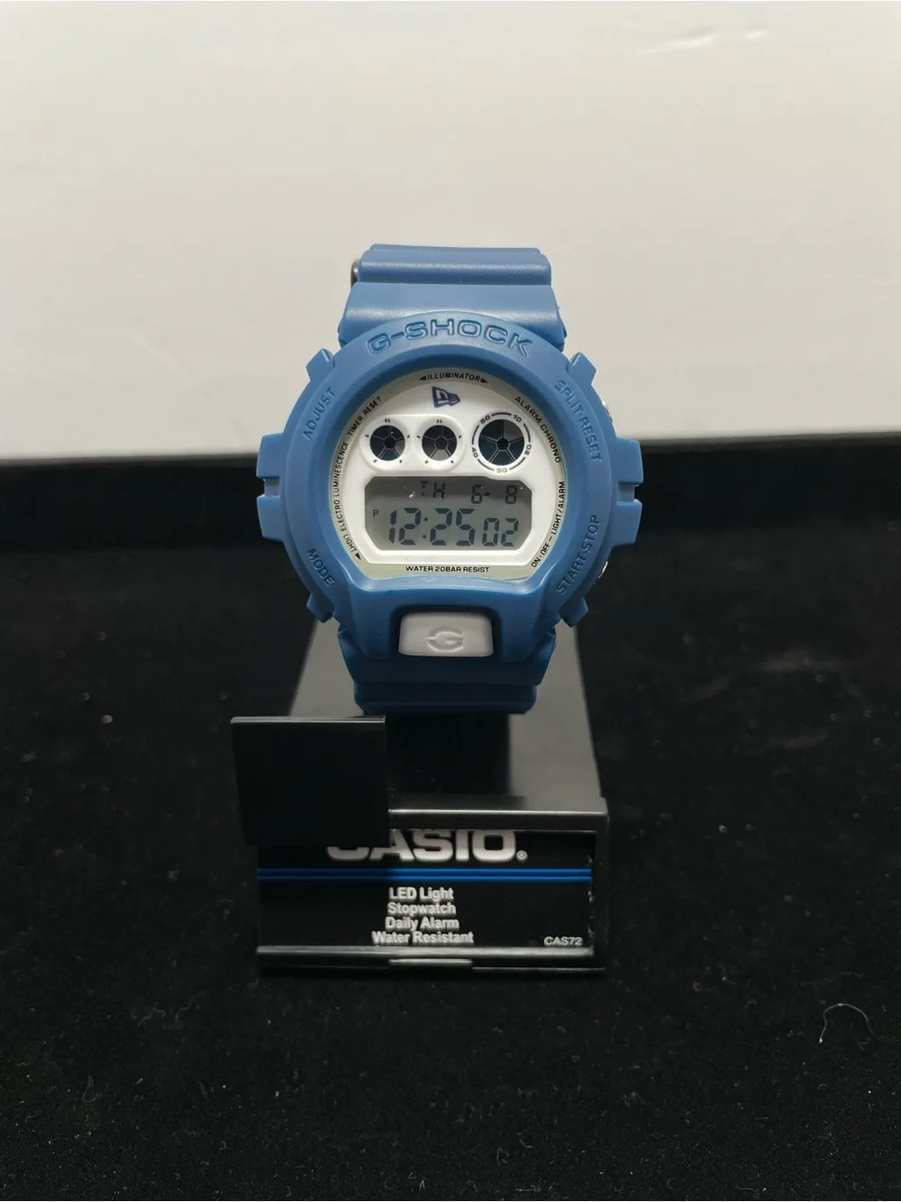 G-SHOCK “NEW ERA NAVY BLUE” DW6900